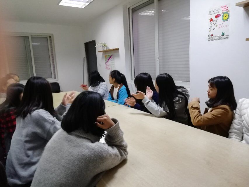 橙园茶话会之“读书分享会”.jpg 橙园茶话会之“读书分享会”.jpg