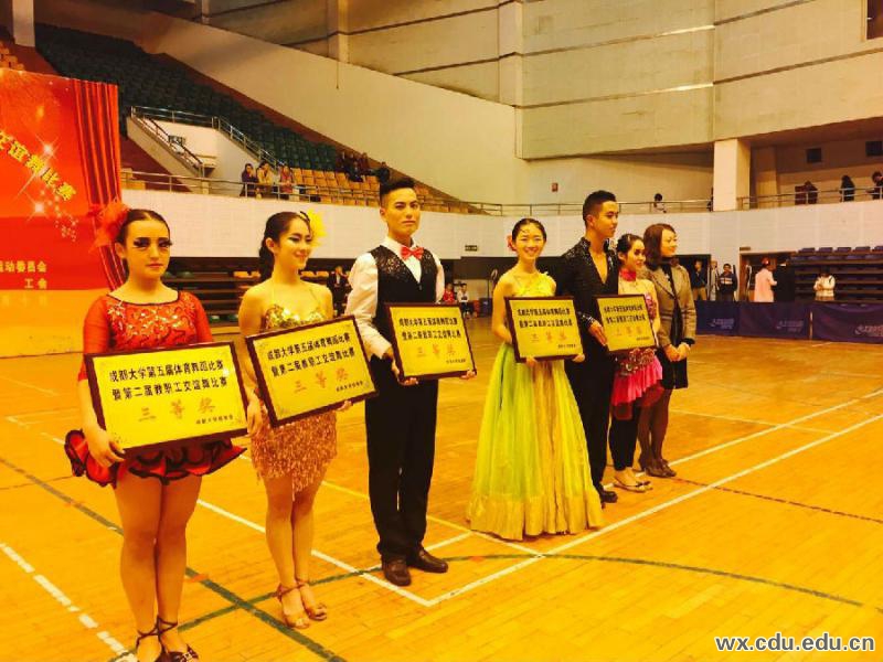 QQ图片20151110220843.jpg